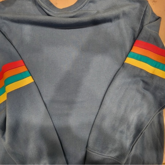 Men’s Walt Disney World retro rainbow blue striped sweatshirt Size XL - Picture 3 of 4